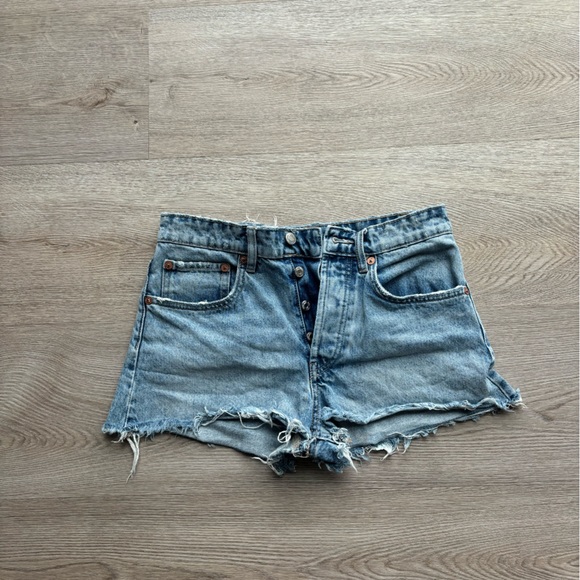 Zara Jean shorts - Picture 1 of 2